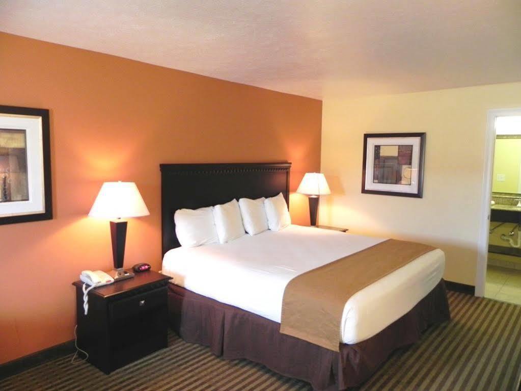 Executive Inn Groves Luaran gambar